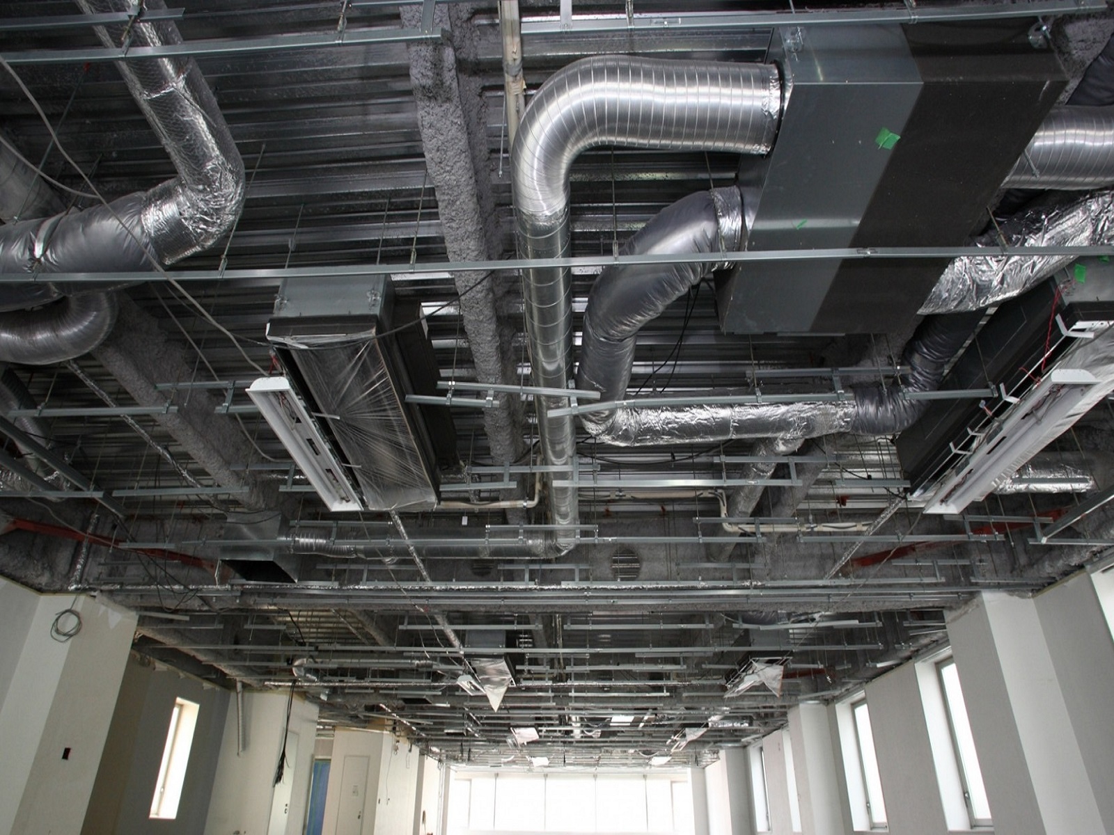 冷暖房空調設備